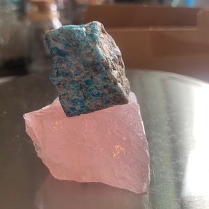 34. Raw Rose Quartz & Blue Apatite 71 Grams